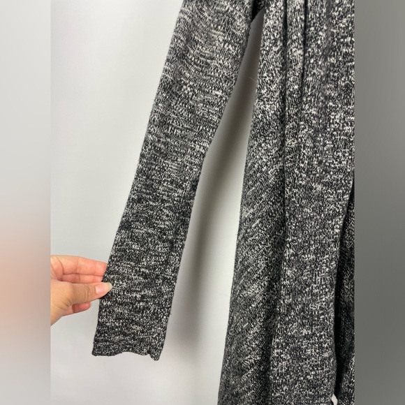 Lucky Brand Gray Knit Cotton Blend Open Front Asymmetrical Hem Sweater - Picture 4 of 5